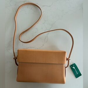 Kamaro’an Woven Lid Purse (NWT)